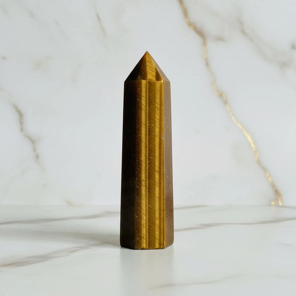 Tigerauge Obelisk – Schutz, Fokus & spirituelle Energie für Meditation, Mindset und Dekoration