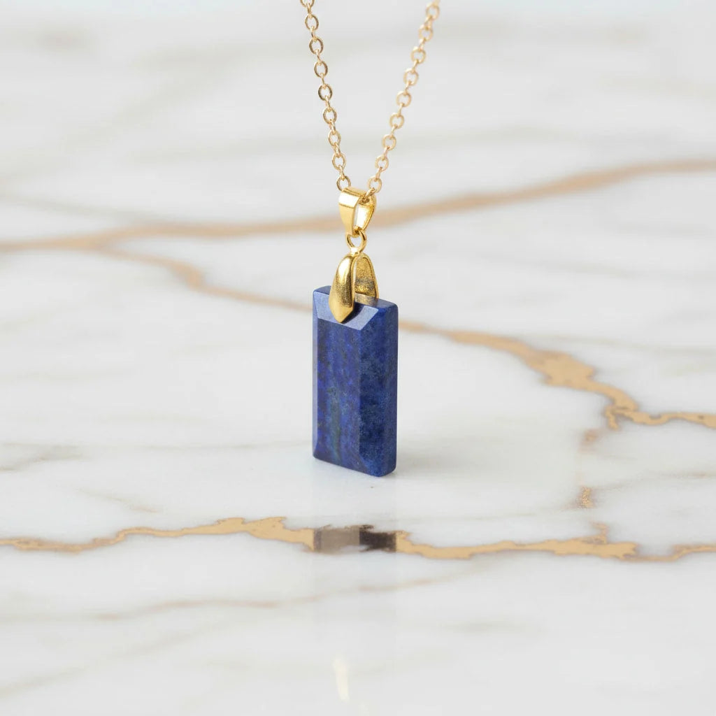 Lapislazuli Halskette – Schutz, Intuition & stilvolle Eleganz