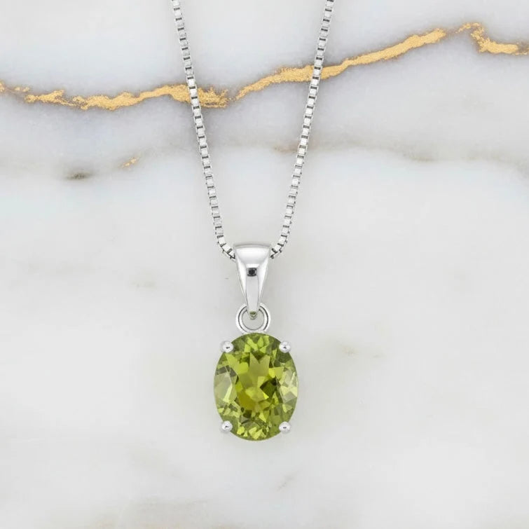 Peridot Edelstein – Energie, Harmonie & spirituelle Kraft