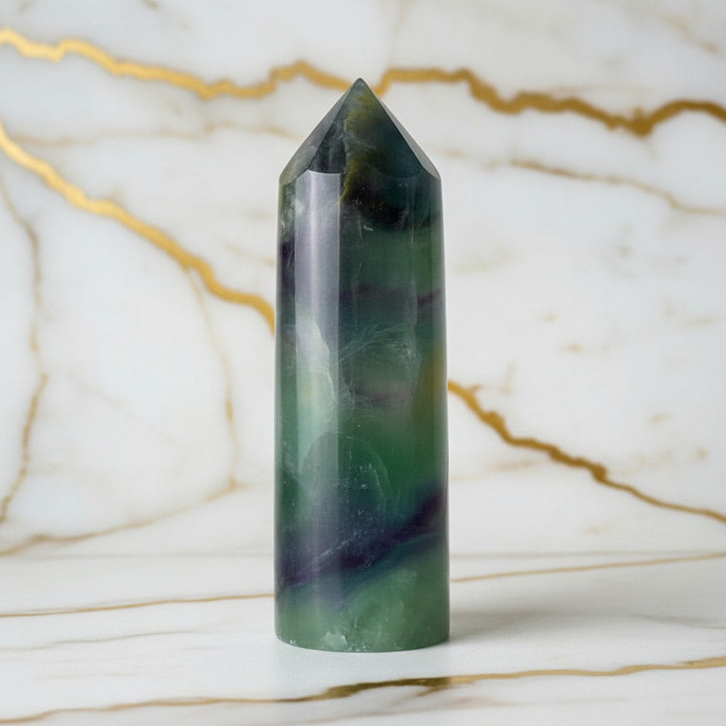 Fluorit Obelisk – Kraftvoll & Intensiv CrystalScents