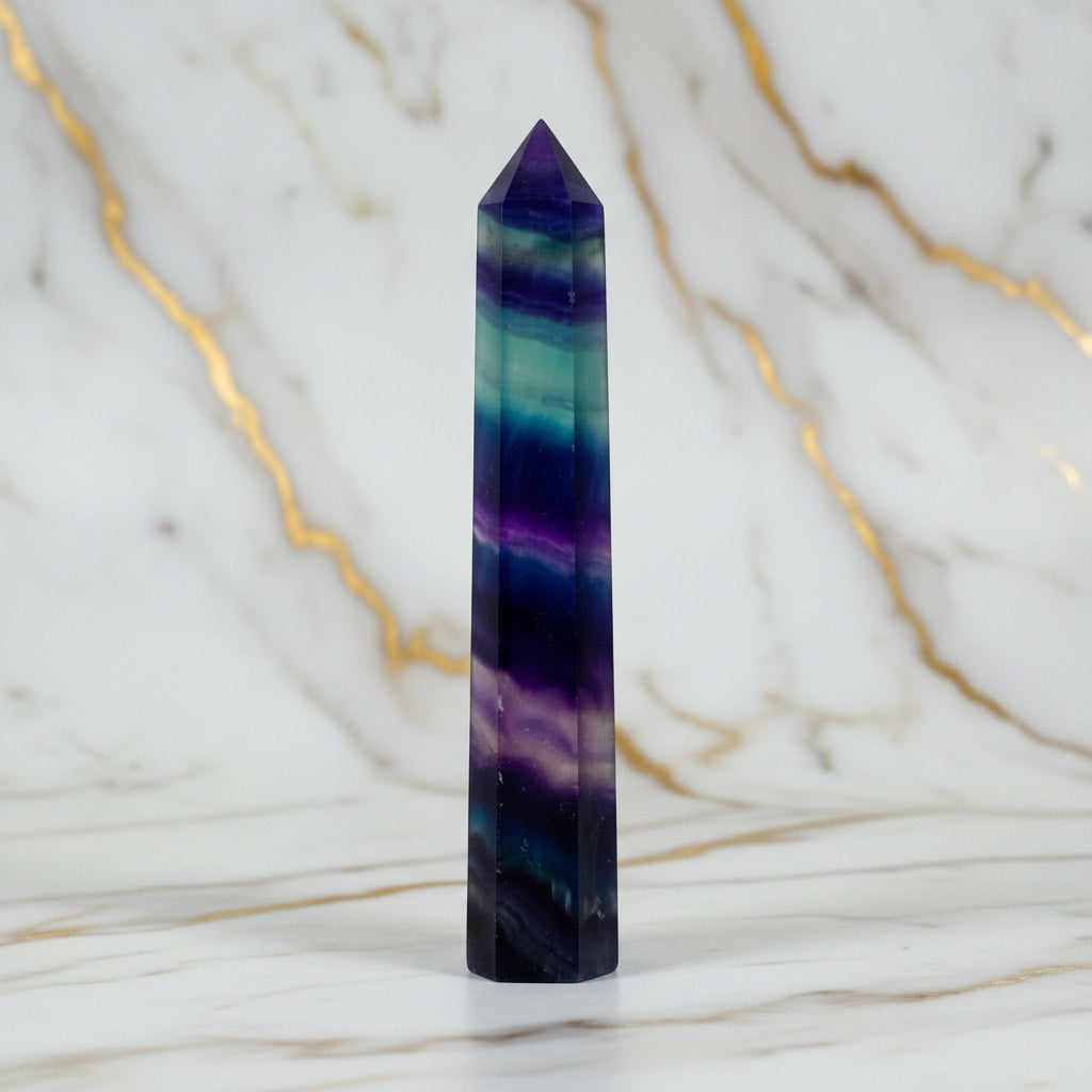 Fluorit Obelisk – Harmonische Farbmischung CrystalScents
