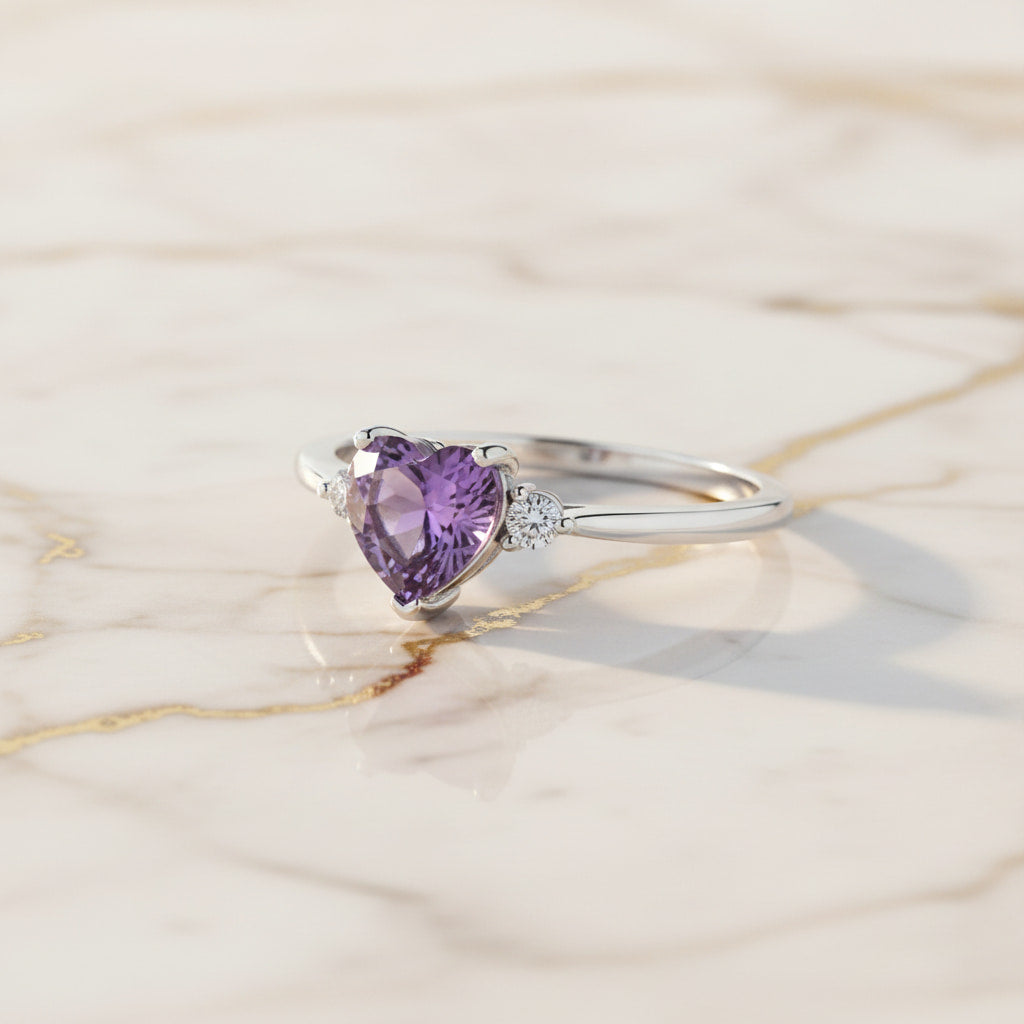 Amethyst Ring - Liebevoller Begleiter CrystalScents