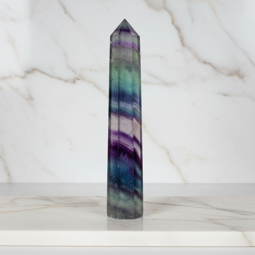 Fluorit Obelisk – Achtsamkeit & Liebe CrystalScents