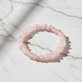Rosenquarz Splitterarmband – Herzensfreude & Harmonie CrystalScents
