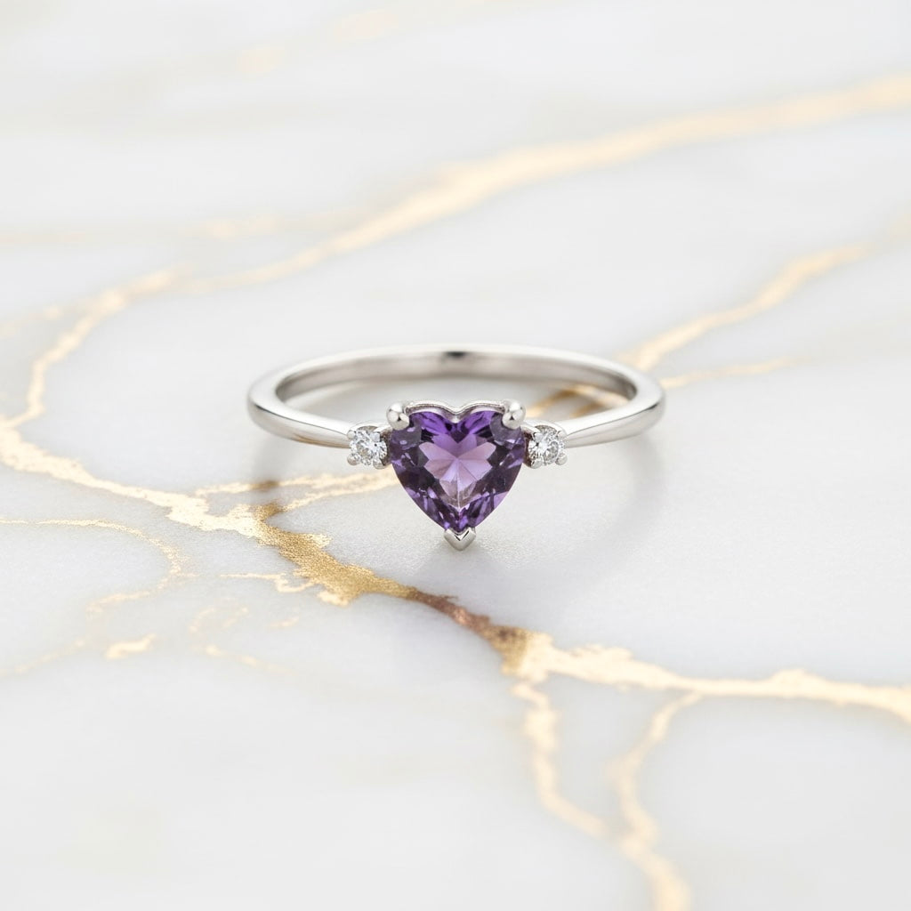 Amethyst Ring - Liebevoller Begleiter CrystalScents
