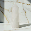 Großer Bergkristall Obelisk - Präsenz & Wirkung CrystalScents