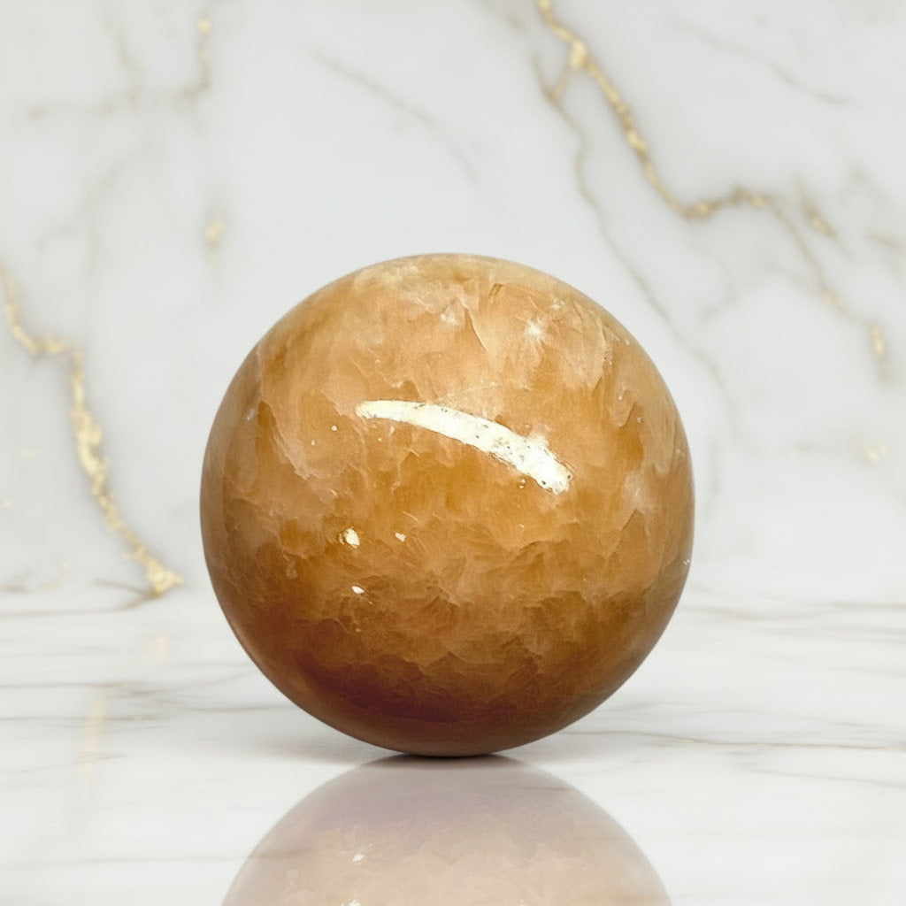 Calcit Kugel - Erdung & Energie CrystalScents