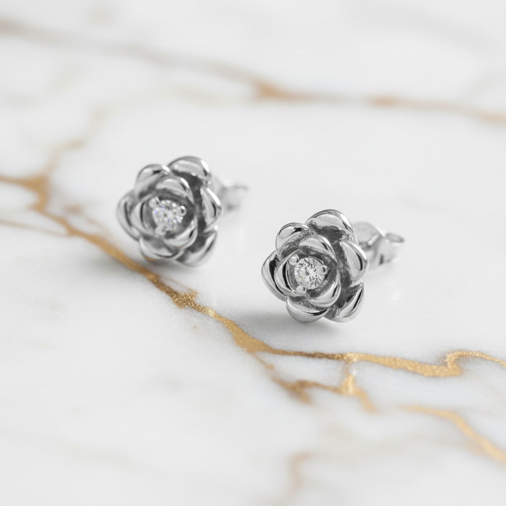 Ohrstecker Silber in Rosenform – romantisches Highlight CrystalScents