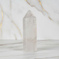 Mini Bergkristall Obelisk - stilvolles Schmuckstück CrystalScents