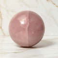 Rosenquarz Kugel – Zarte rosa Schwingungen CrystalScents