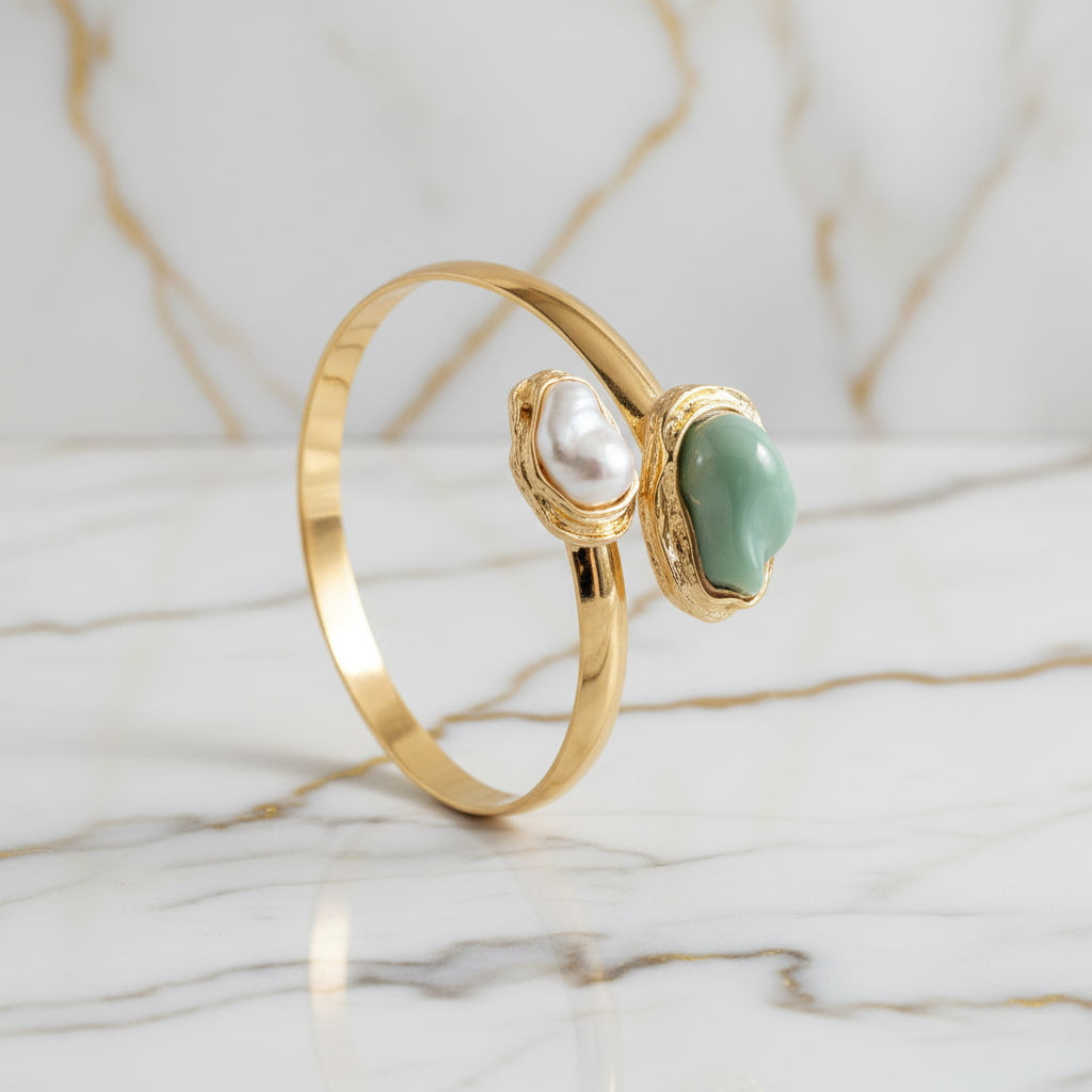 Armreif in Gold mit grüner Perle CrystalScents