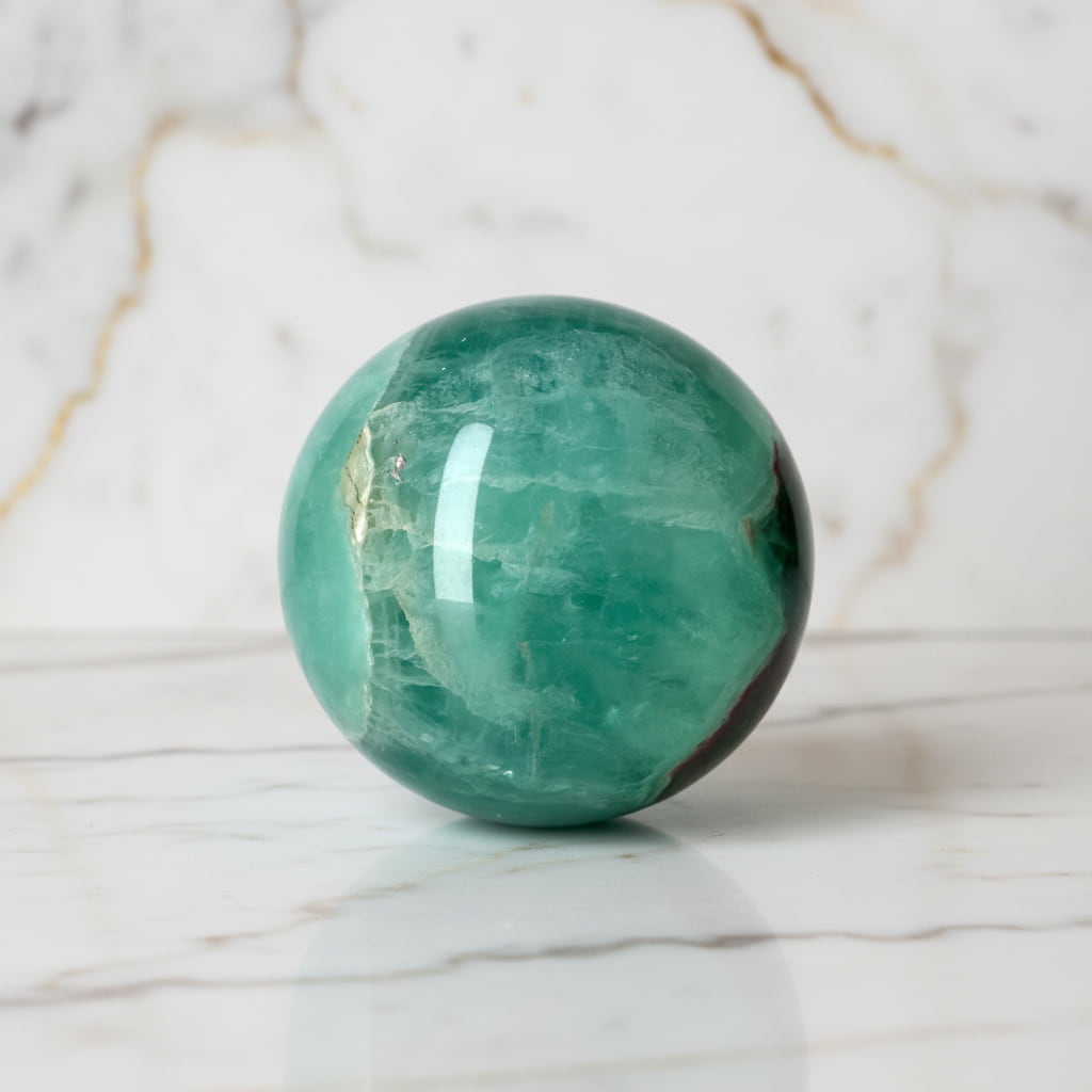 Fluorit Kugel – Leuchten & Strahlen CrystalScents