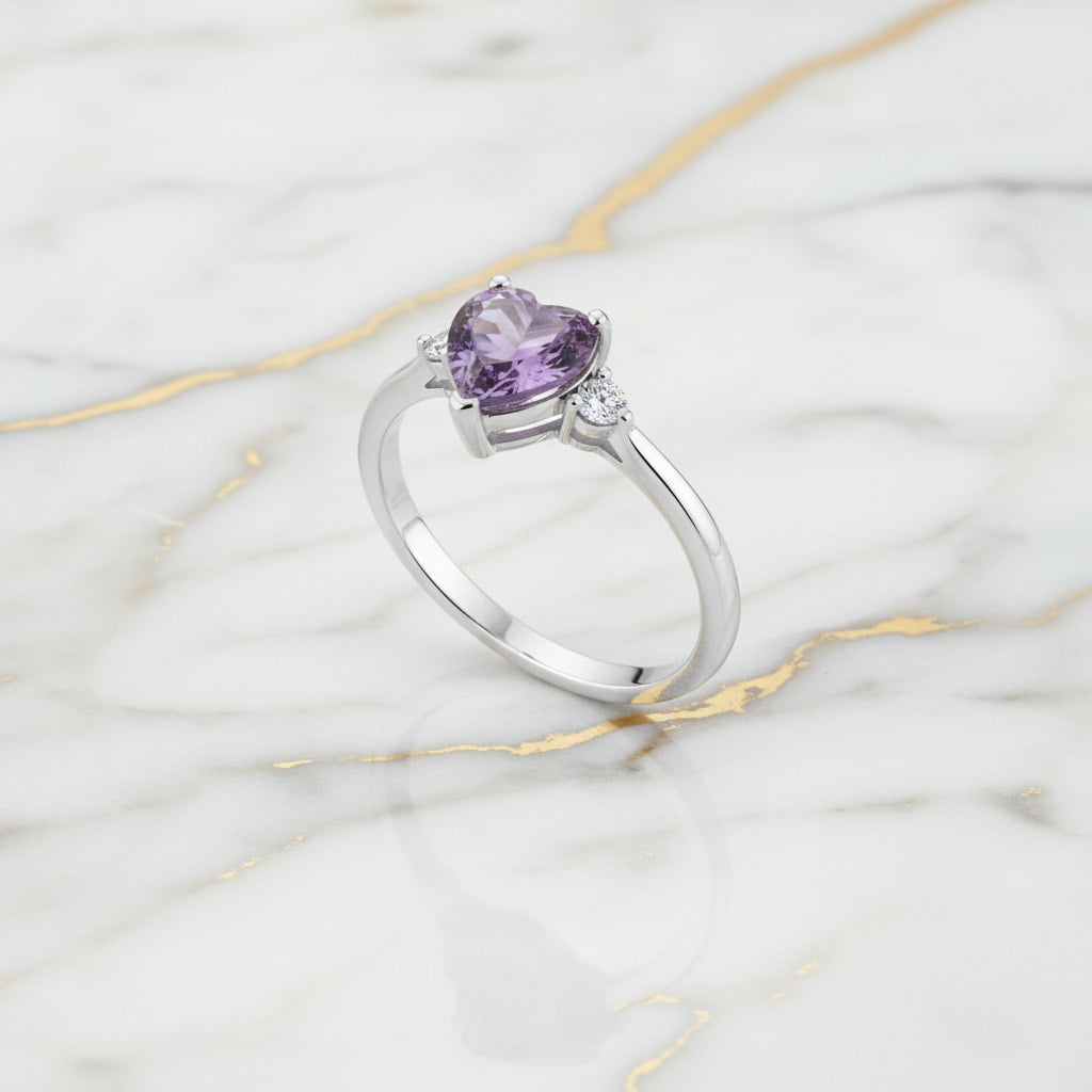 Amethyst Ring - Liebevoller Begleiter CrystalScents