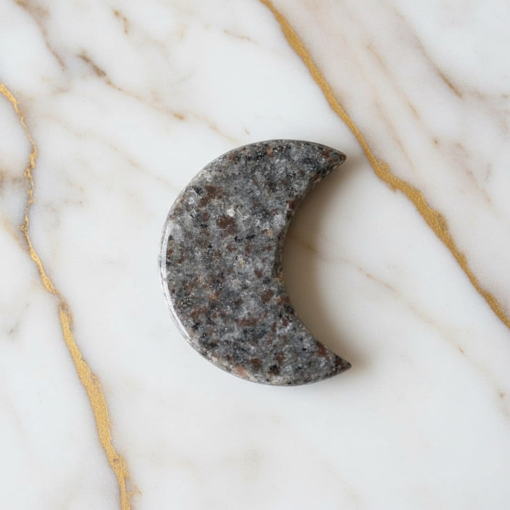 Flammenstein Yooperlite Mond – mit leuchtender Farbwirkung CrystalScents