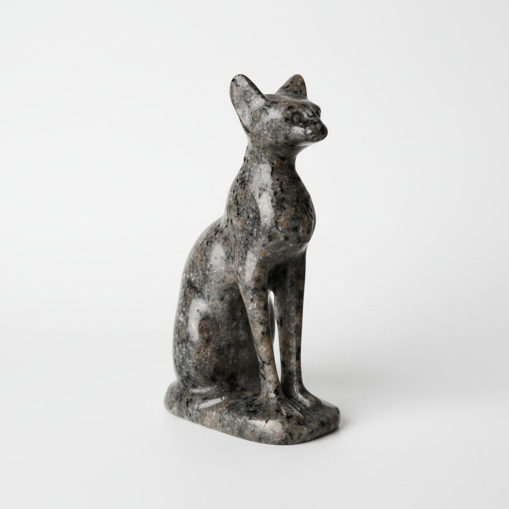 Yooperlite Katze - Skulptur mit UV-Reaktion CrystalScents
