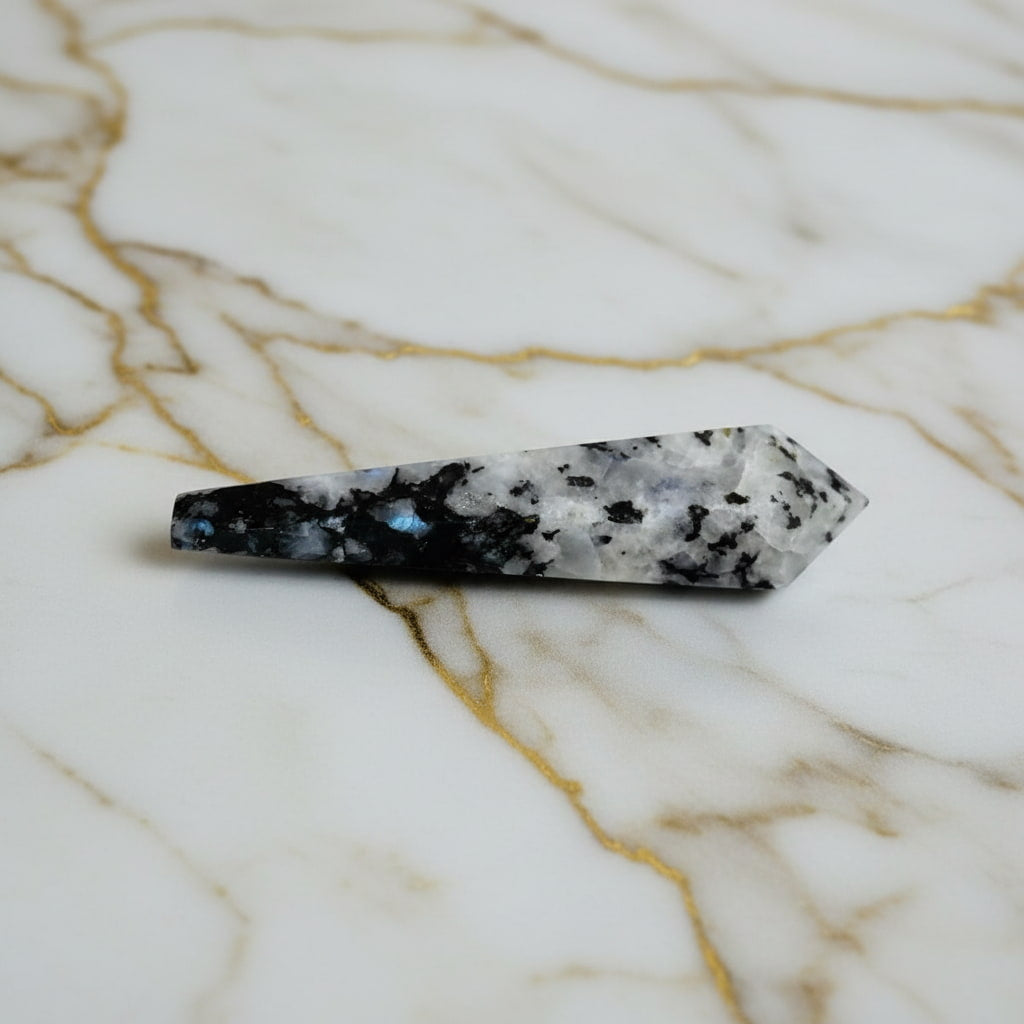 Mondstein Zepter – Sanfter Glanz CrystalScents