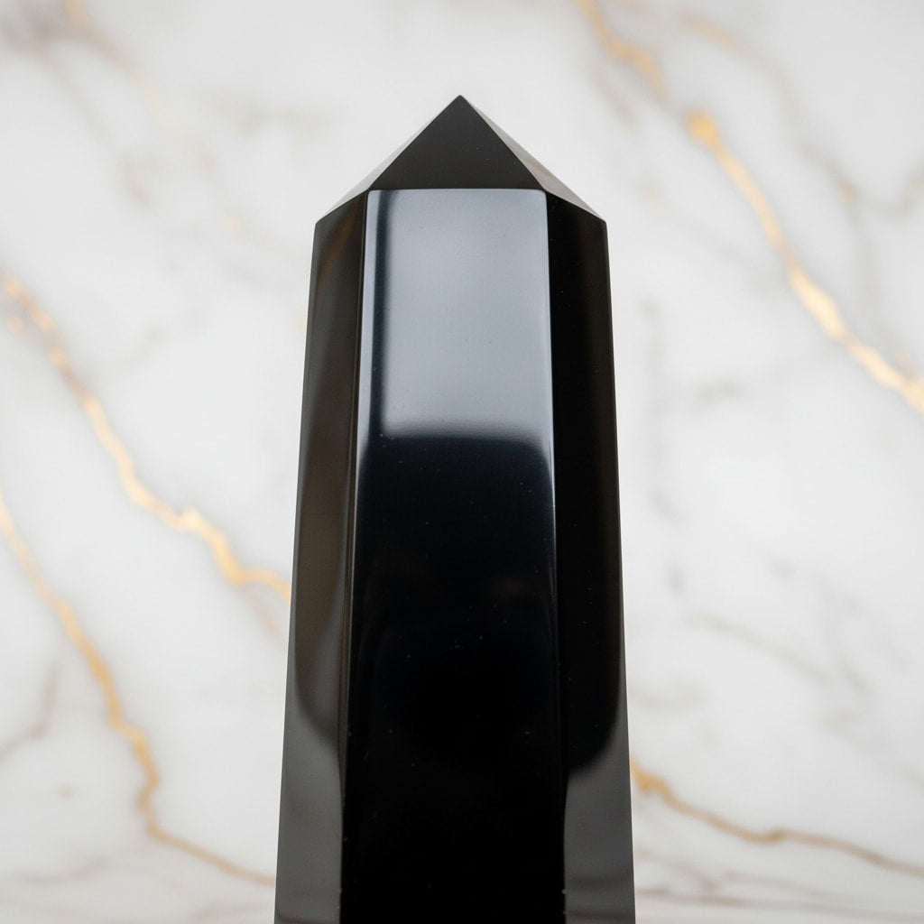 Großer Obsidian Obelisk – Schutzstein für mehr Klarheit CrystalScents