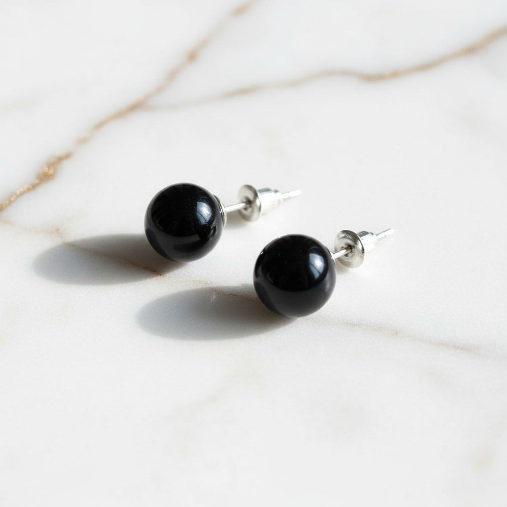 Achat Ohrstecker mit schwarzer Achat-Kugel CrystalScents