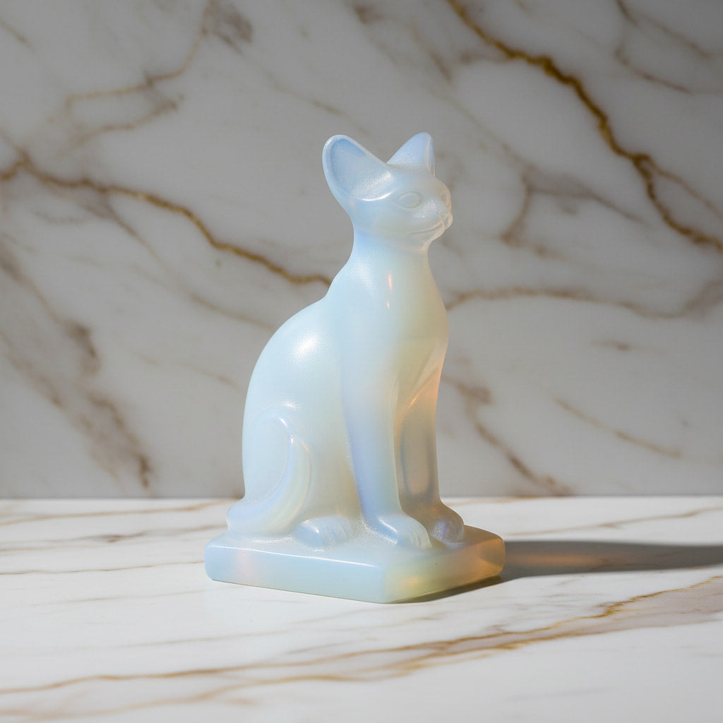Opalit Katzenfigur - Schimmer & Schönheit CrystalScents