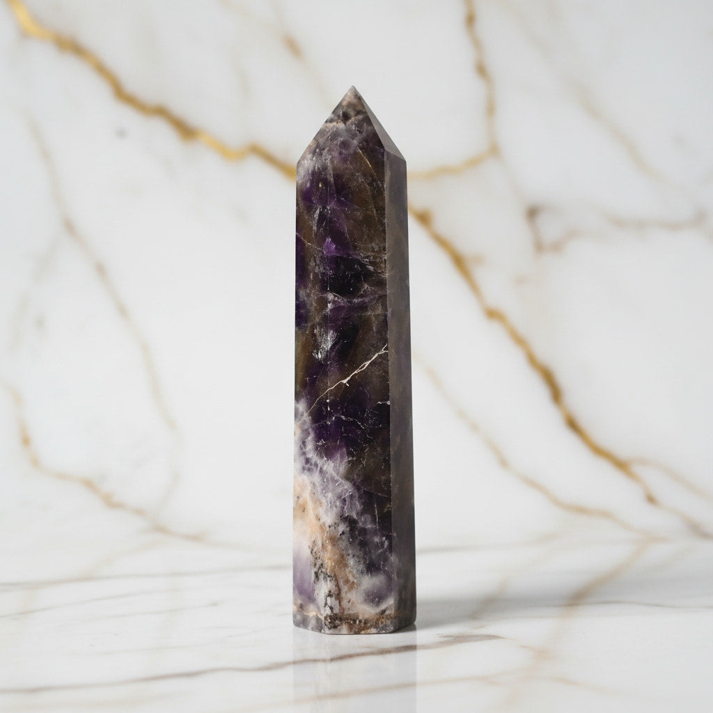 Amethyst Obelisk – Meditation & Raumwirkung CrystalScents