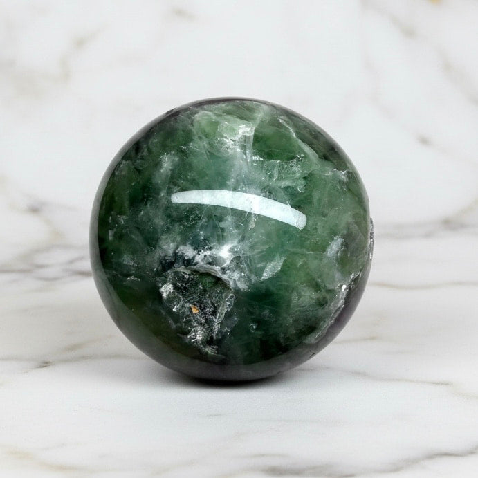 Fluorit Kugel – Farbe & Lebendigkeit CrystalScents
