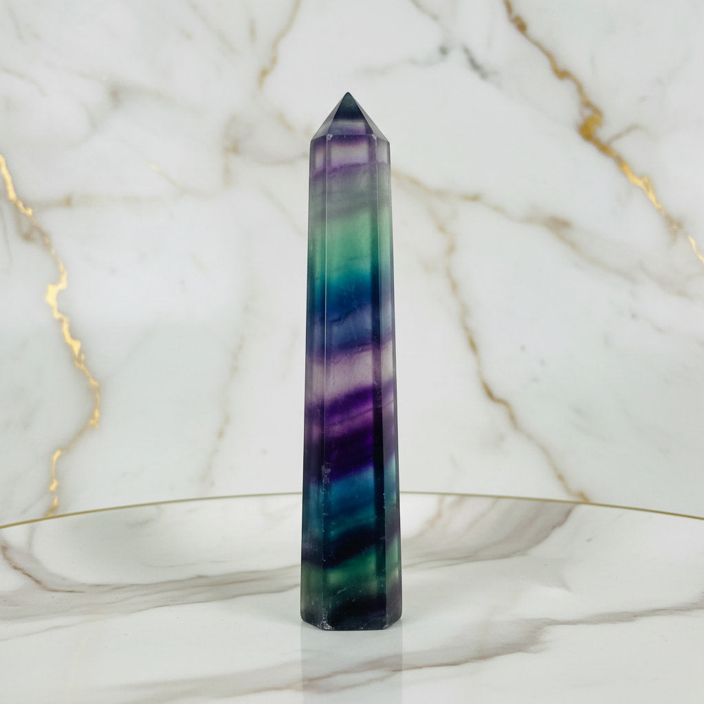 Fluorit Obelisk – Harmonische Farbmischung CrystalScents