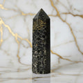 Leoparden Jaspis Obelisk – Kraftvolle Wirkung CrystalScents
