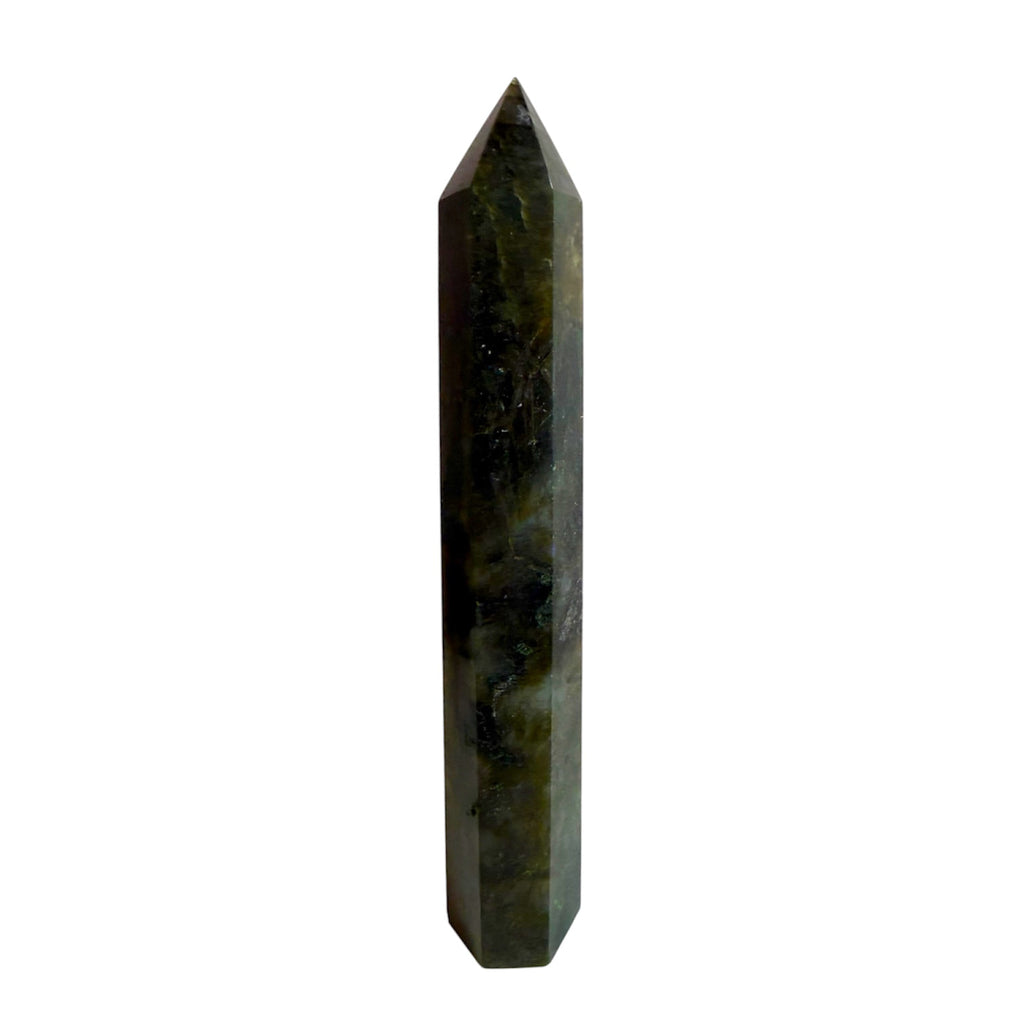 Labradorit Obelisk – Licht & Leidenschaft CrystalScents
