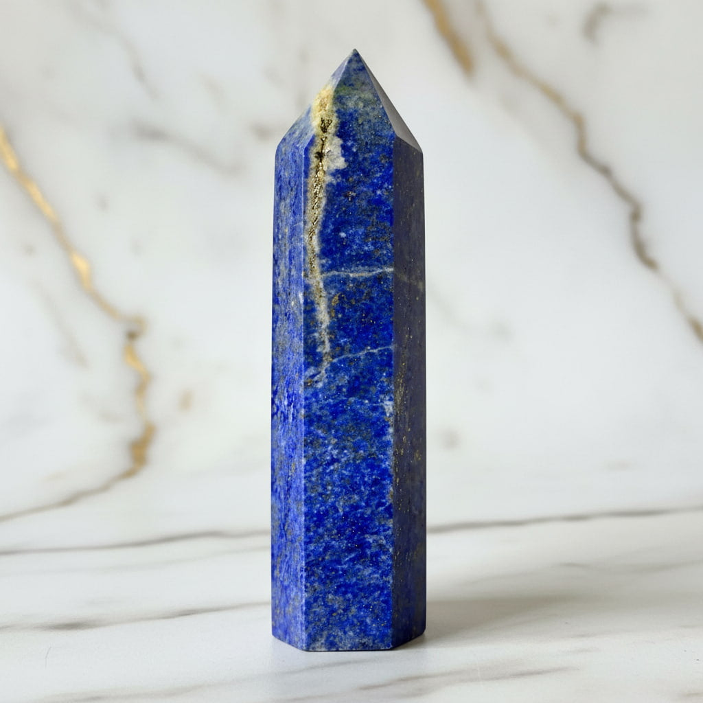 Lapislazuli Obelisk – Schimmernde Goldadern CrystalScents