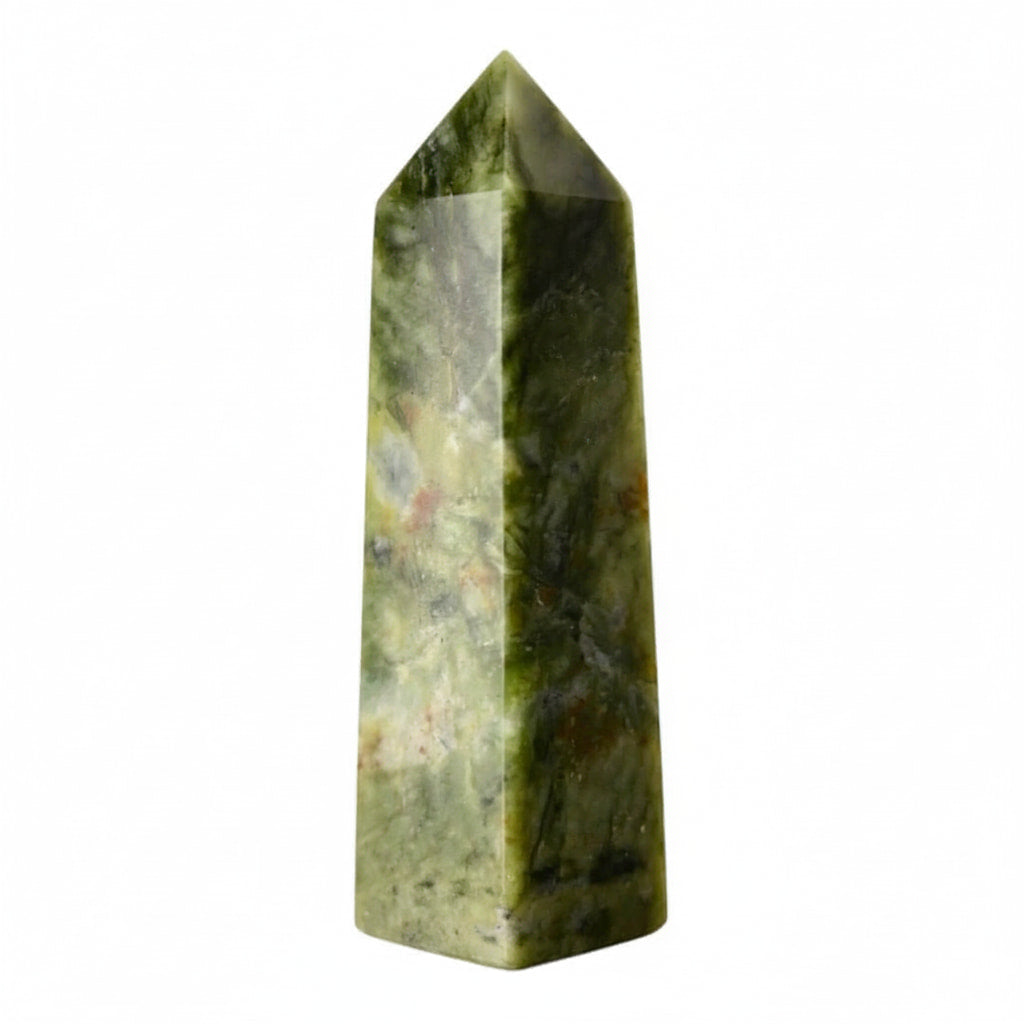 Serpentin Obelisk – Stilvolles Naturjuwel CrystalScents