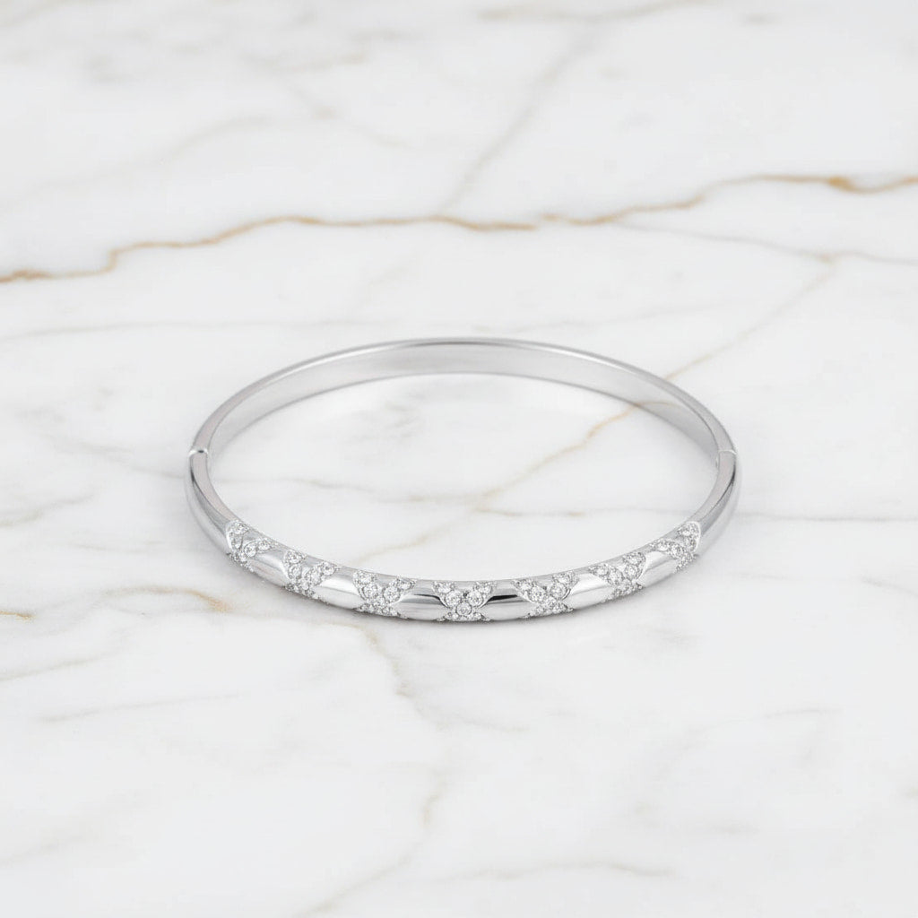 Armband – Silber mit funkelndem Kreuzmuster CrystalScents
