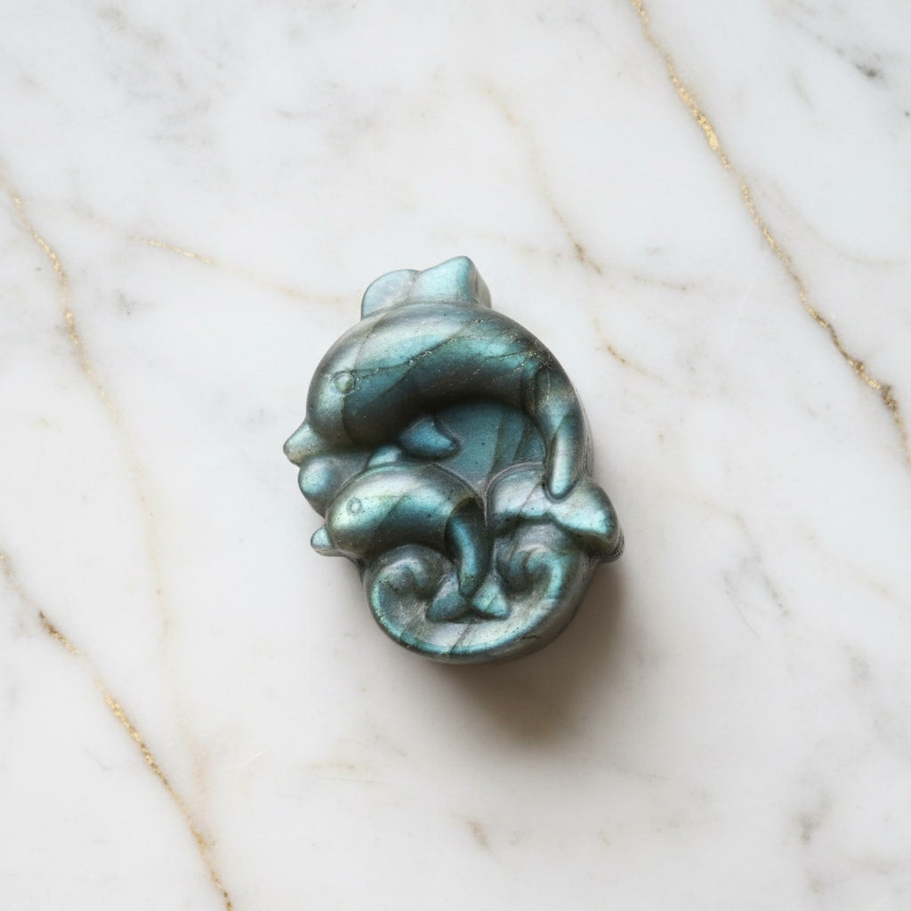 Labradorit Delfin – Niedlicher Seelenstein CrystalScents