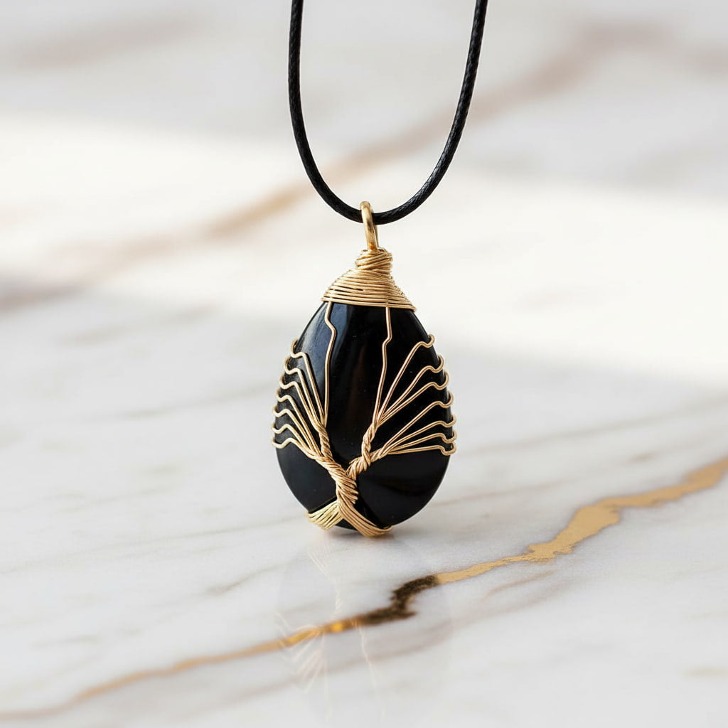 Obsidian Halskette – Tropfenform mit Goldverzierung CrystalScents