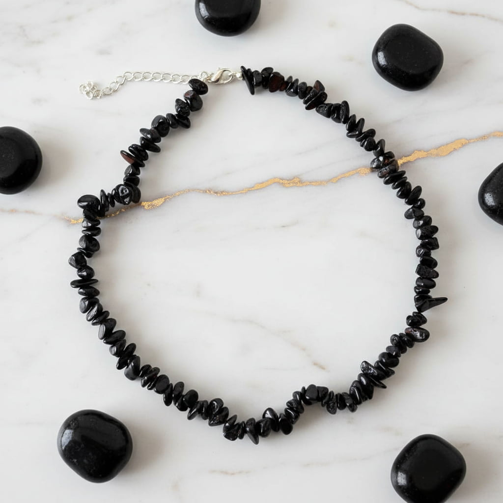 Achat Splitterhalskette – Schwarze Natursteinsplitter CrystalScents