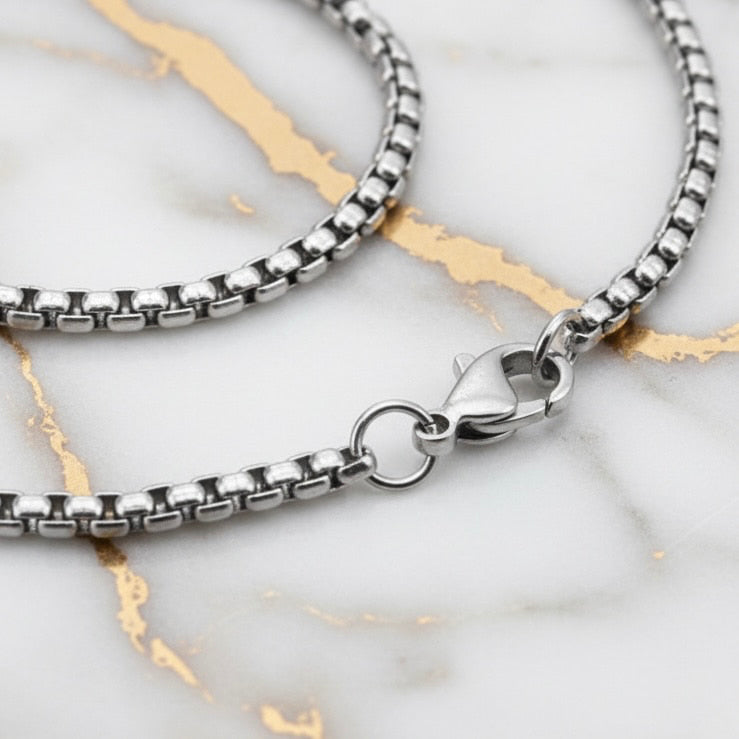 Halskette in Silber – Ausdrucksstark & klassisch CrystalScents