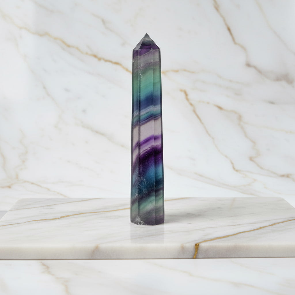 Fluorit Obelisk – Achtsamkeit & Liebe CrystalScents