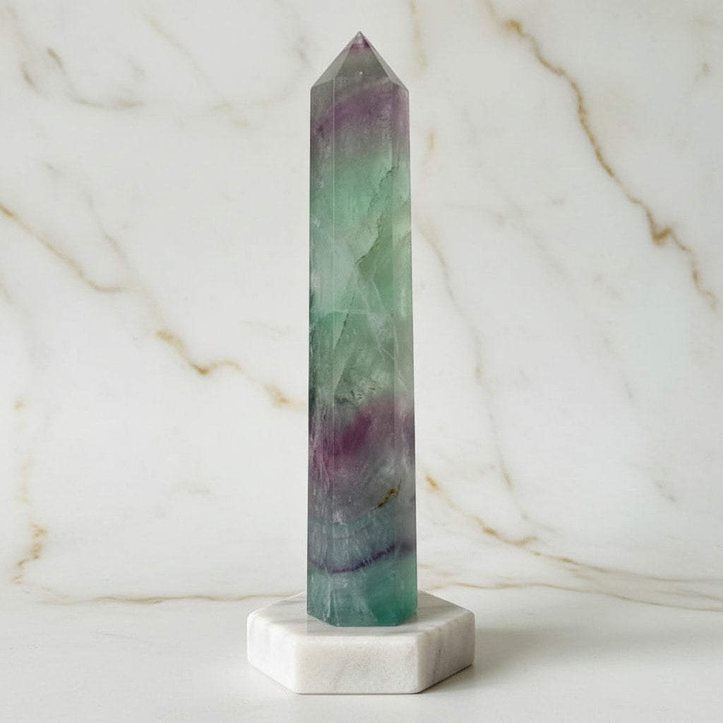 Fluorit Obelisk – Freiheit & Schönheit CrystalScents