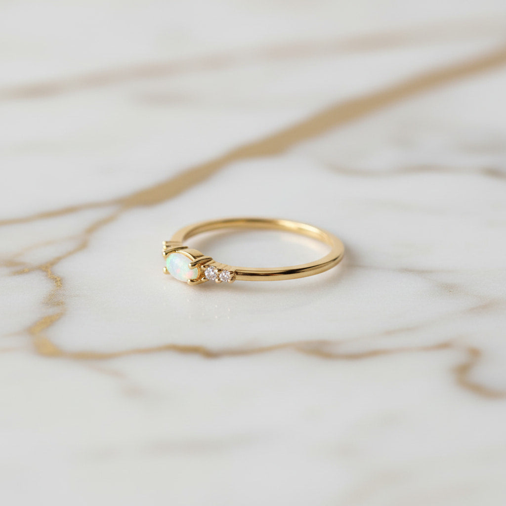 Ring gold mit zartem Opal-Highlight CrystalScents