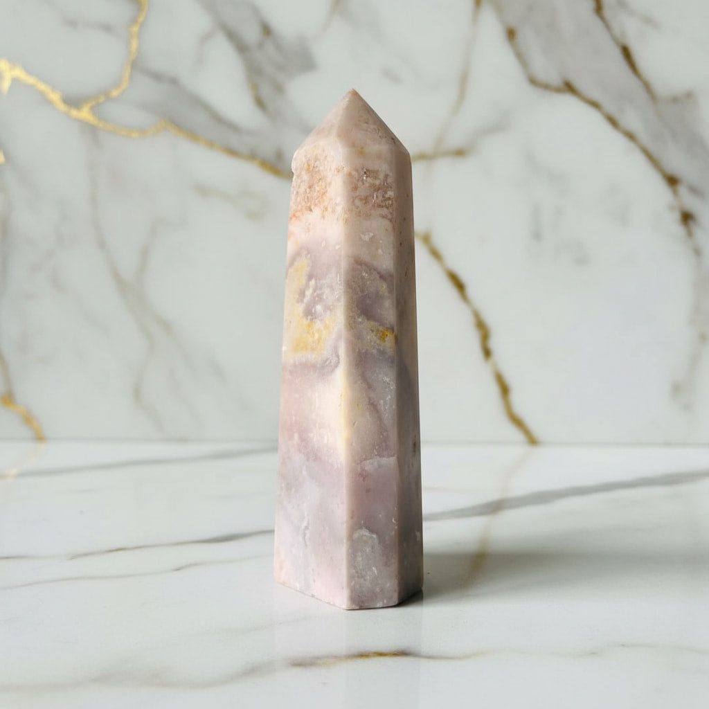 Rosa Amethyst Obelisk – Kristall für Harmonie & Raumenergie CrystalScents