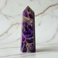 Amethyst Obelisk – Eleganz, Fokus & Harmonie CrystalScents