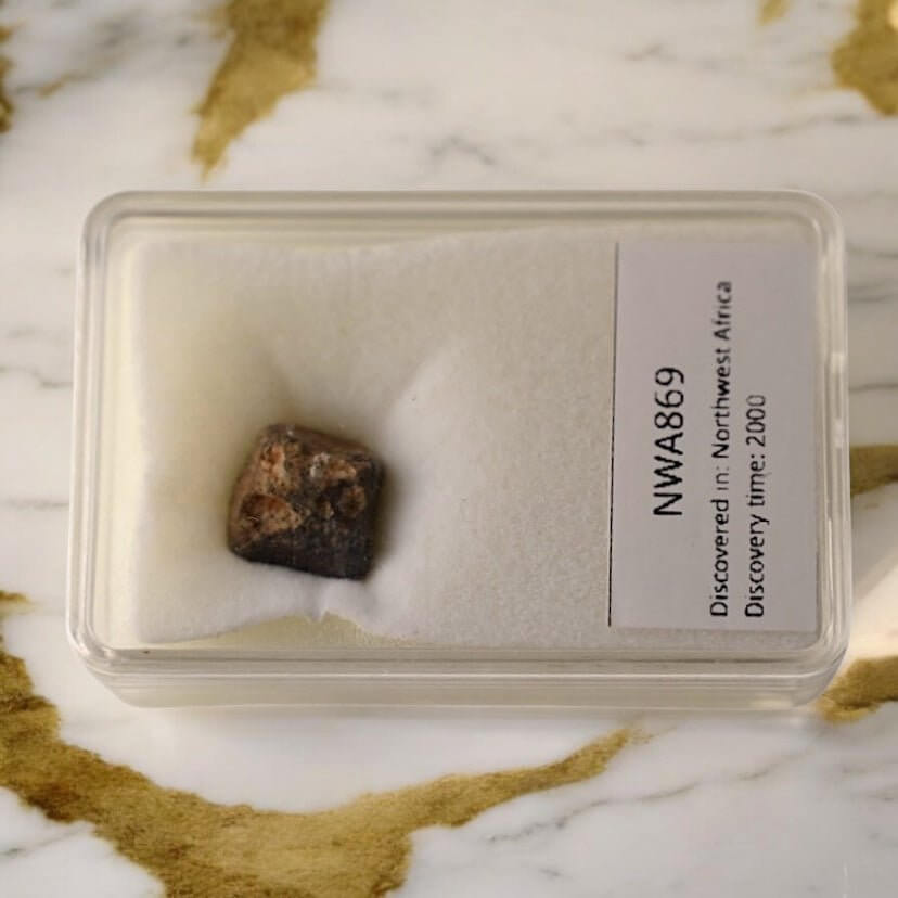 Meteorit „Nordwest-Afrika“ – Ein seltener Schatz CrystalScents